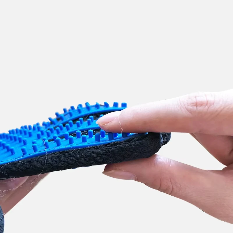Перчатки для ухода за кошками, – обзор и цена Pet Grooming Glove